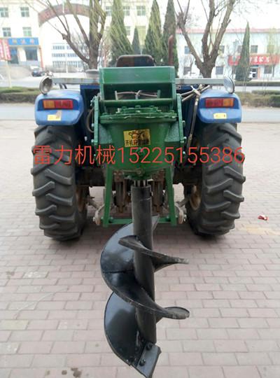 新型拖拉機帶式挖樹坑機