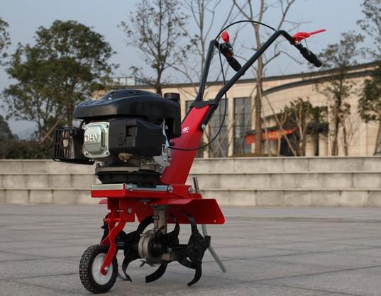 5.5馬力四沖程除草機(jī)